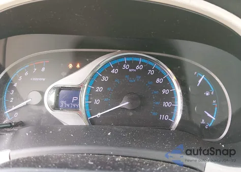 2011 Toyota Sienna Xle V6 z USA, uszkodzony, nr VIN 5TDYK3DC4BS152060